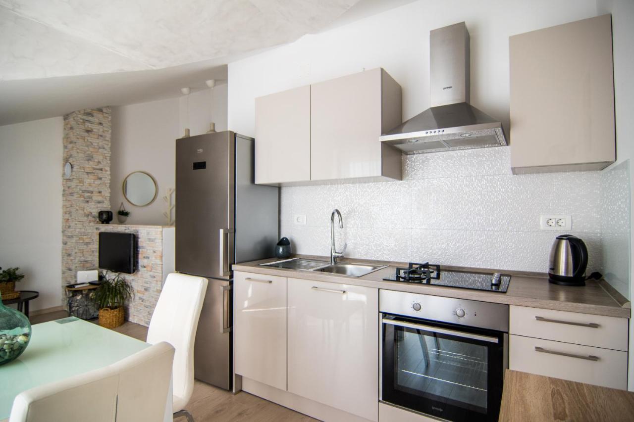 Apartments Up&Up Rogoznica  Extérieur photo