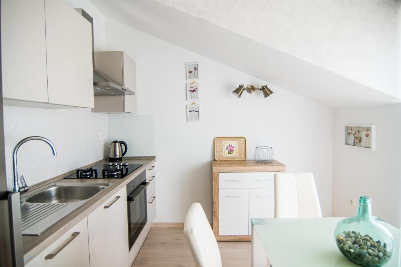 Apartments Up&Up Rogoznica  Extérieur photo