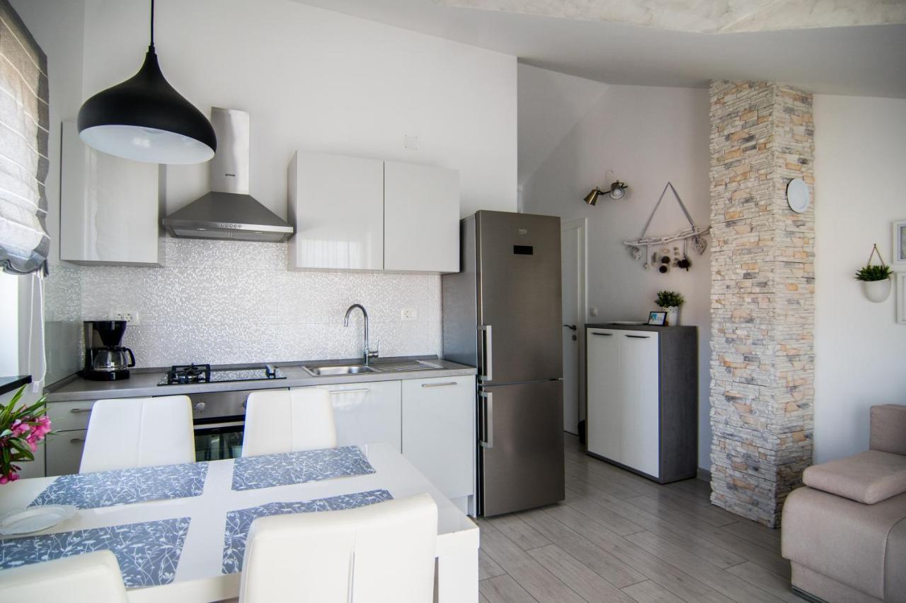 Apartments Up&Up Rogoznica  Extérieur photo