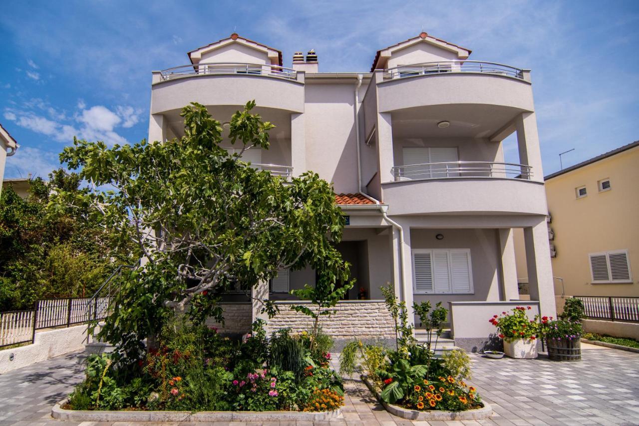 Apartments Up&Up Rogoznica  Extérieur photo